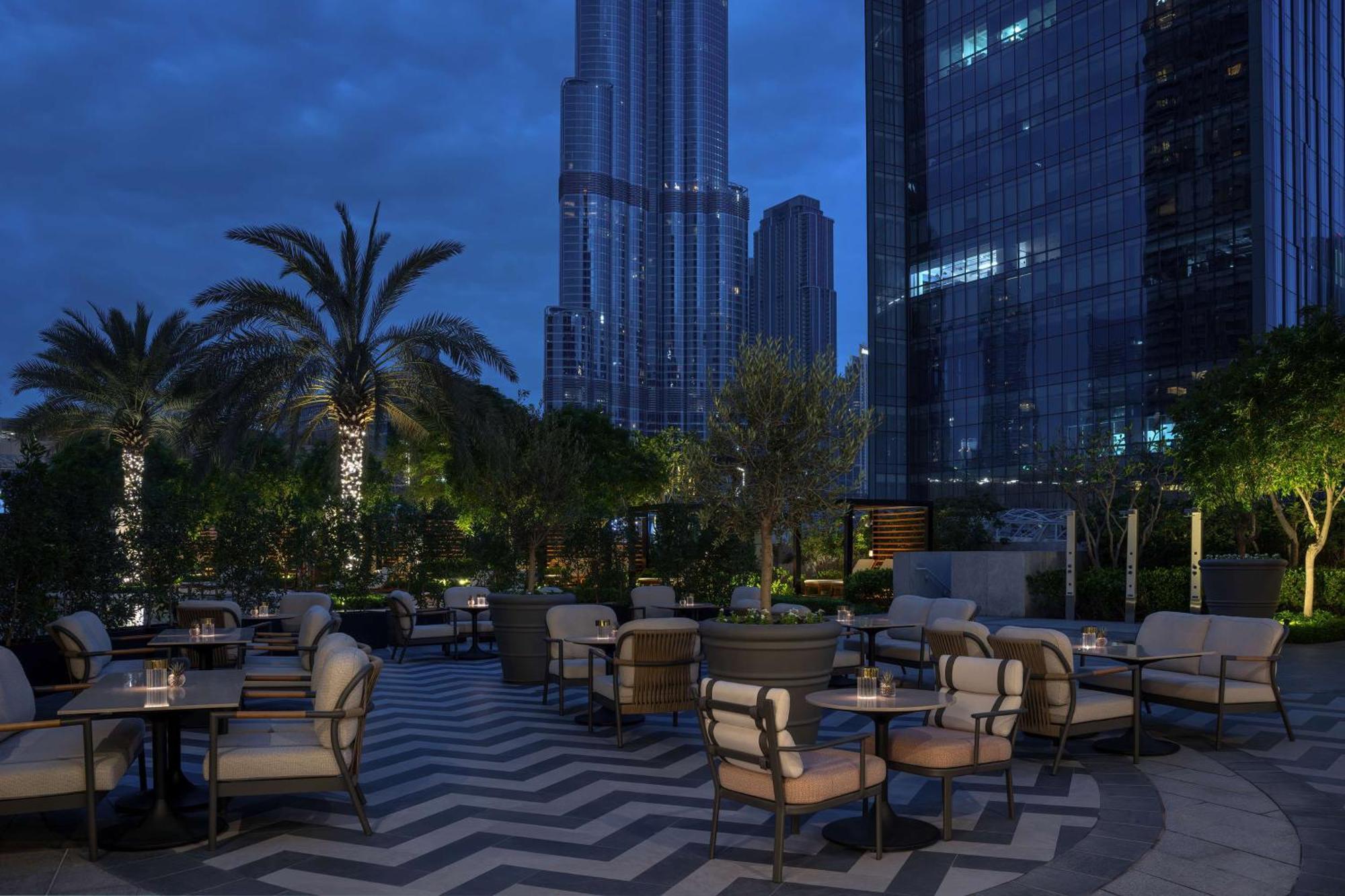 Kempinski The Boulevard Dubai Exterior photo The Park, Hyderabad